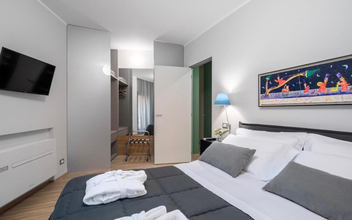 30Cavour Luxury Suites Pavia Buitenkant foto