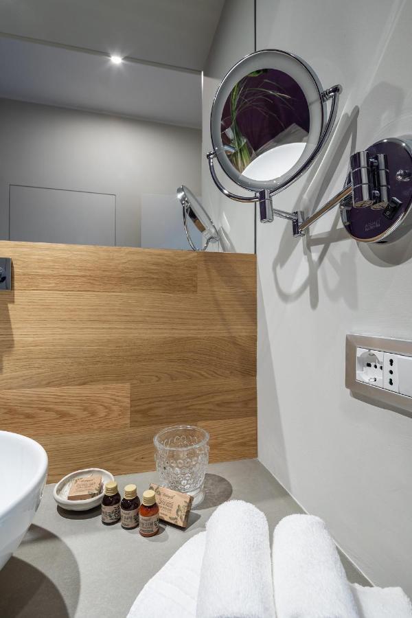 30Cavour Luxury Suites Pavia Buitenkant foto